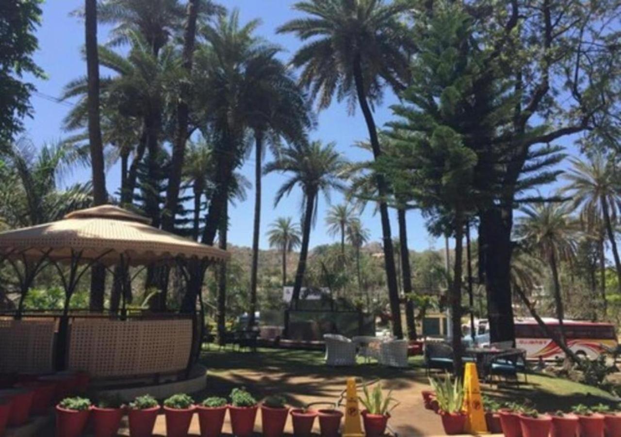 Hotel Sheratone Mount Abu Εξωτερικό φωτογραφία