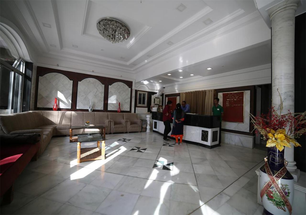 Hotel Sheratone Mount Abu Εξωτερικό φωτογραφία